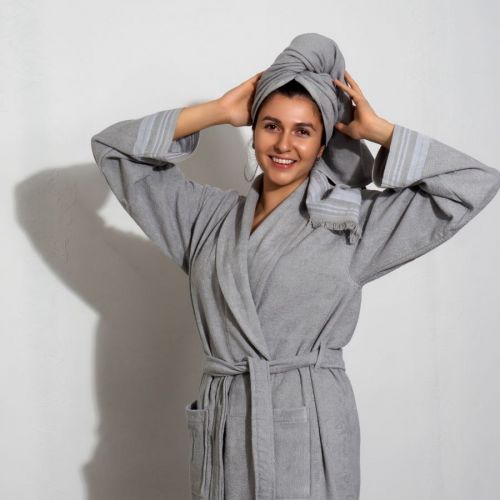 BATHROBE